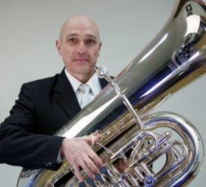 Miguel Vallés Manzano